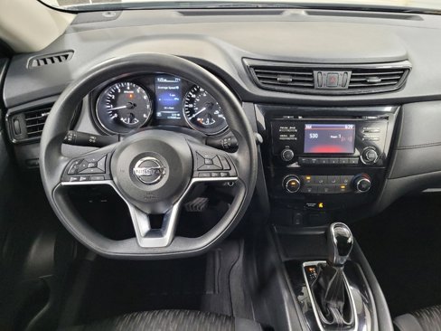 Used 2017 Nissan Rogue S image 22