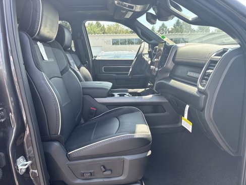 New 2025 RAM 2500 Laramie image 10