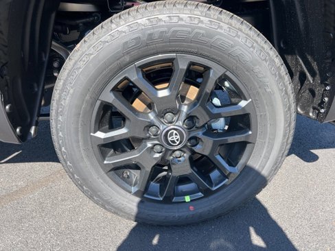 New 2025 Toyota Tundra Platinum image 14