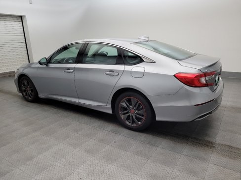 Used 2020 Honda Accord LX image 3