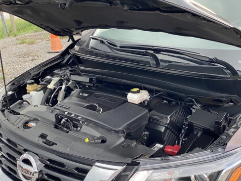 Used 2019 Nissan Pathfinder Platinum image 26