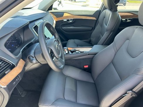 Used 2025 Volvo XC90 T8 Plus w/ Protection Package Premier image 22