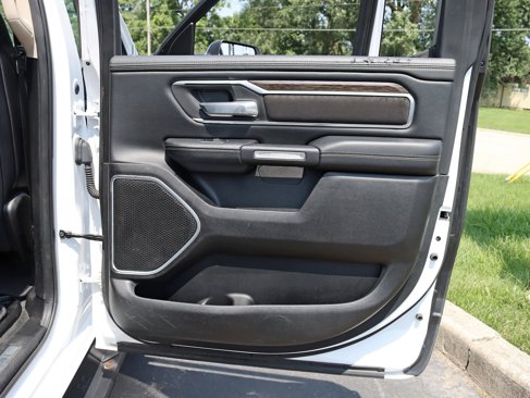 Used 2020 RAM 1500 Laramie w/ Off Road Group image 39