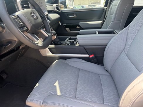 New 2025 Toyota Tundra Limited image 10