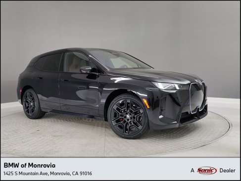 New 2026 BMW iX xDrive60 w/ M Sport Package image 1