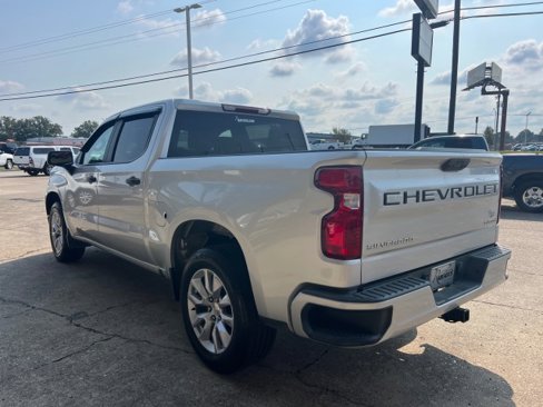 Used 2022 Chevrolet Silverado 1500 Custom image 8