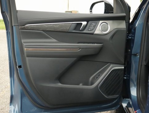 New 2026 Buick Enclave Avenir w/ LPO, All-Weather Package image 28