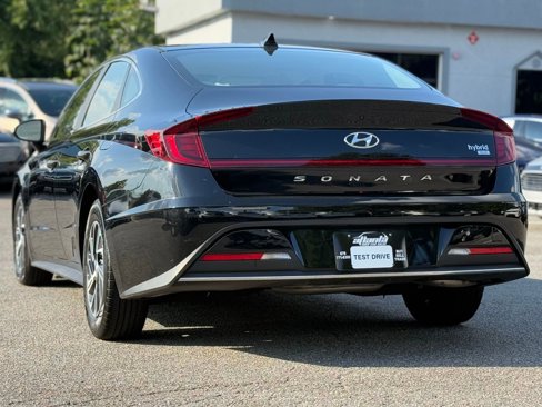Used 2021 Hyundai Sonata Blue image 3