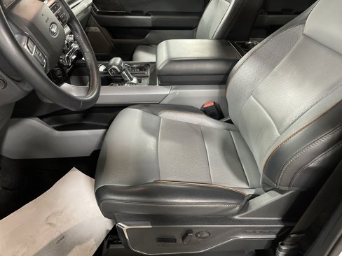 Used 2024 Ford F150 Lariat image 12