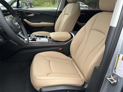 New 2025 Audi Q7 3.0T Premium Plus image 9