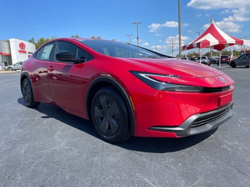 New 2026 Toyota Prius LE image 2