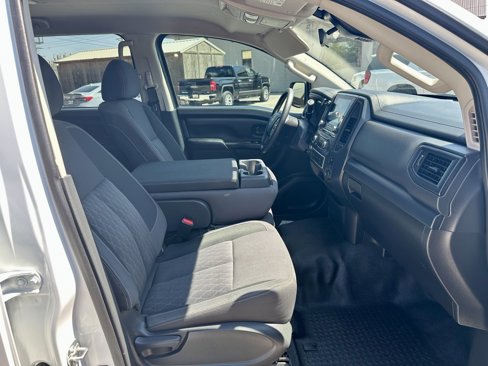 Used 2023 Nissan Titan S w/ S Utility Package image 13