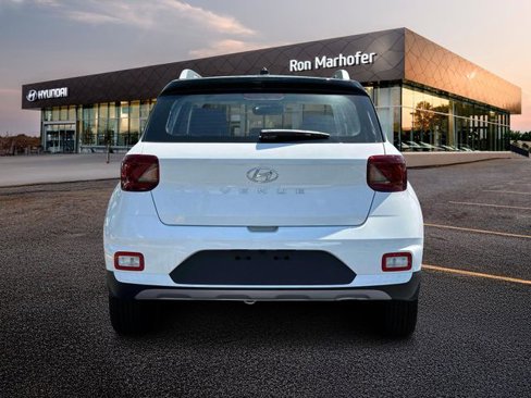 New 2025 Hyundai Venue Limited image 6