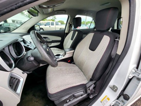Used 2015 Chevrolet Equinox LS image 17