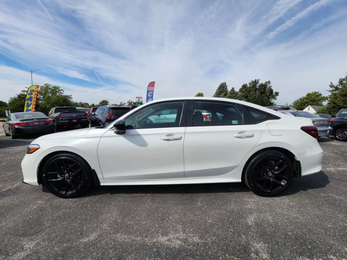 Used 2025 Honda Civic Sport image 4