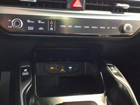Used 2024 Kia Sorento X-Line EX image 24