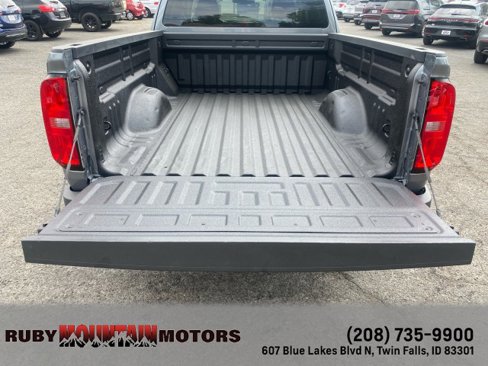 Used 2022 Chevrolet Colorado LT w/ Fleet Safety Package image 11