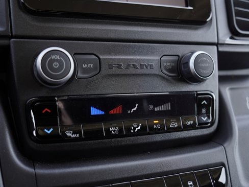New 2025 RAM ProMaster 2500 image 19