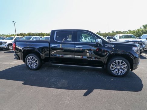 New 2026 GMC Sierra 1500 Denali w/ Denali Reserve Package image 11