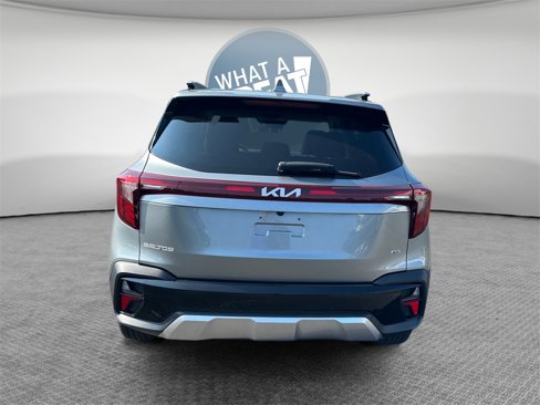 Used 2024 Kia Seltos S image 4