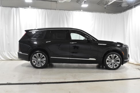 New 2026 Cadillac Vistiq Luxury w/ LPO, Floor Liner Package image 18