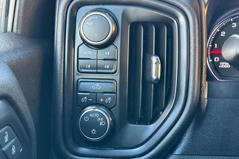 Used 2020 Chevrolet Silverado 1500 Custom Trail Boss w/ Custom Convenience Package image 36