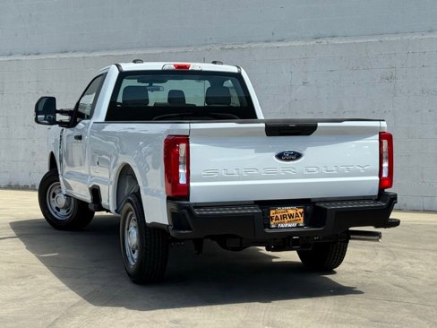 New 2026 Ford F250 XL image 5