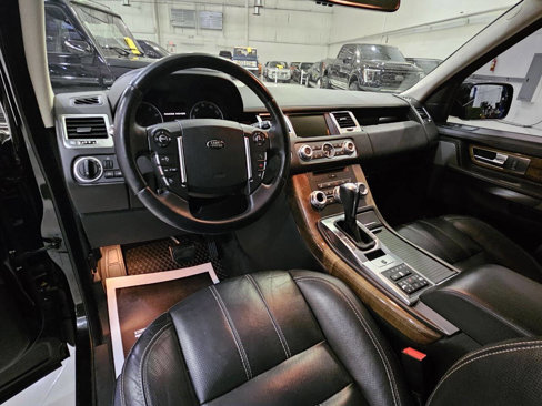 Used 2013 Land Rover Range Rover Sport HSE LUX image 33