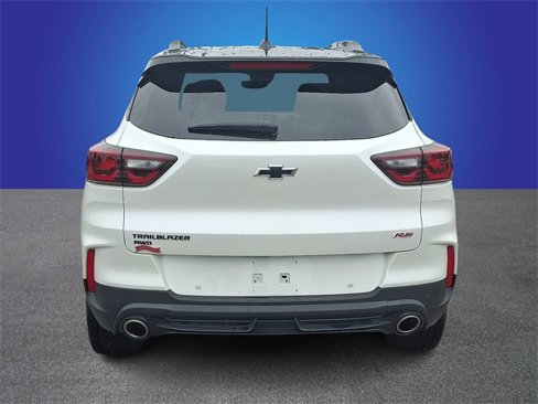 Used 2025 Chevrolet TrailBlazer RS w/ Driver Confidence Package image 5