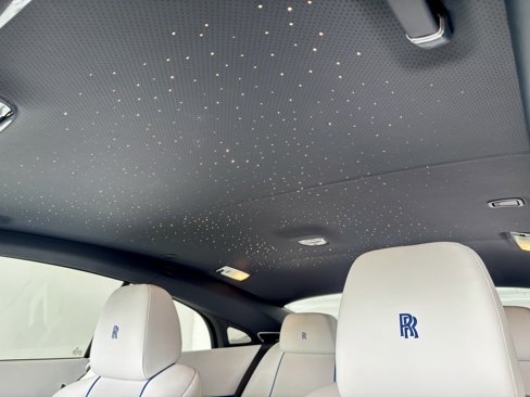 Used 2020 Rolls-Royce Wraith image 28