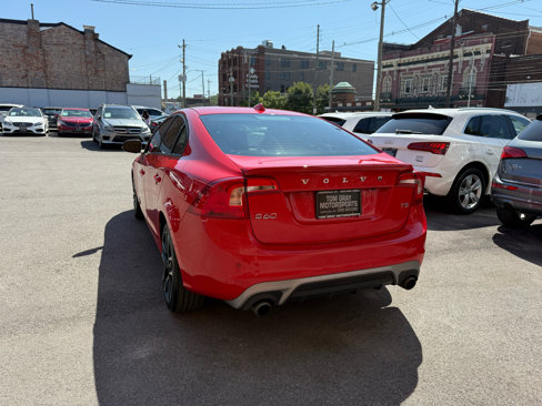 Used 2017 Volvo S60 T5 Dynamic w/ Vision Package image 4