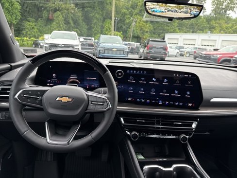 New 2026 Chevrolet Traverse High Country w/ LPO, Floor Liner Package image 7