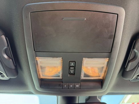 Used 2017 Dodge Challenger GT w/ Driver Convenience Group image 40