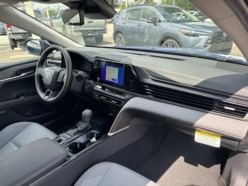 New 2026 Toyota Camry LE w/ Convenience Package image 18