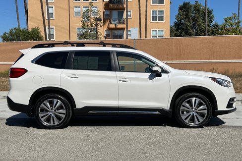 Used 2021 Subaru Ascent Limited w/ Technology Package image 3