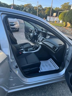 Used 2015 Honda Accord LX image 28