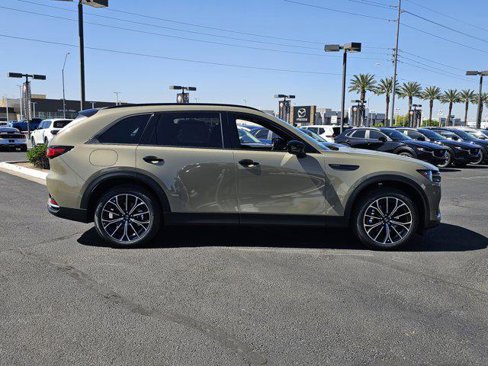 New 2025 MAZDA CX-70 Plug-In Hybrid w/ Premium Plus image 8