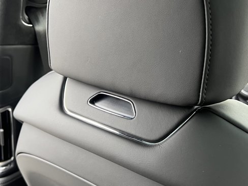 New 2025 Bentley Flying Spur Plug-In Hybrid image 51