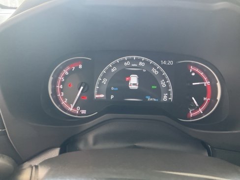 Used 2024 Toyota RAV4 LE image 8