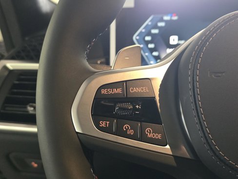 New 2026 BMW X5 M60i w/ Executive Package image 24