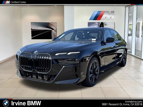 New 2026 BMW 750e xDrive image 1