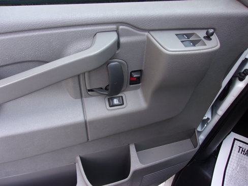 Used 2016 Chevrolet Express 3500 LT w/ LT Preferred Equipment Group image 23