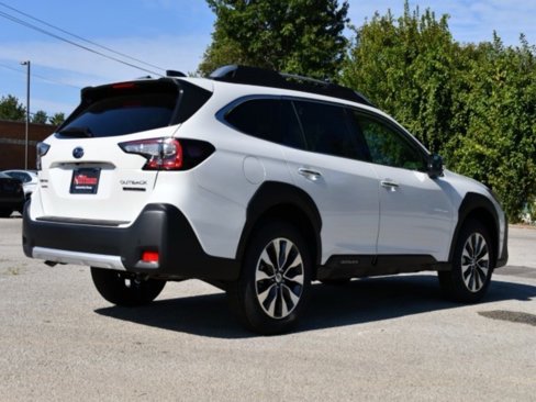 New 2025 Subaru Outback Touring XT image 7