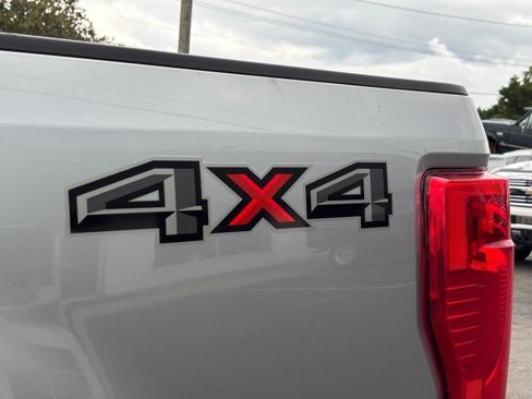 Used 2021 Ford F250 XL w/ STX Appearance Package image 11