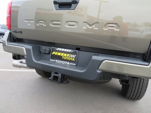 New 2025 Toyota Tacoma TRD Sport image 15