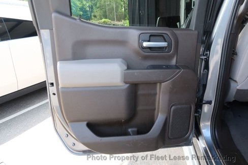 Used 2021 Chevrolet Silverado 1500 LT w/ Convenience Package II image 17