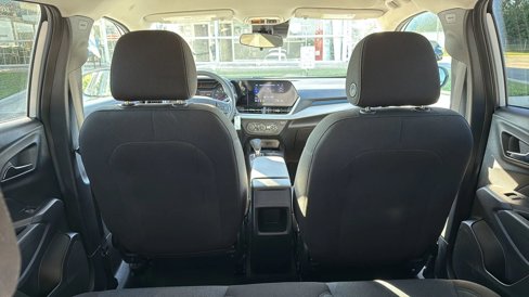 Used 2025 Chevrolet Trax LS image 9