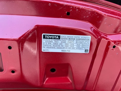 Used 2024 Toyota Prius Limited image 13