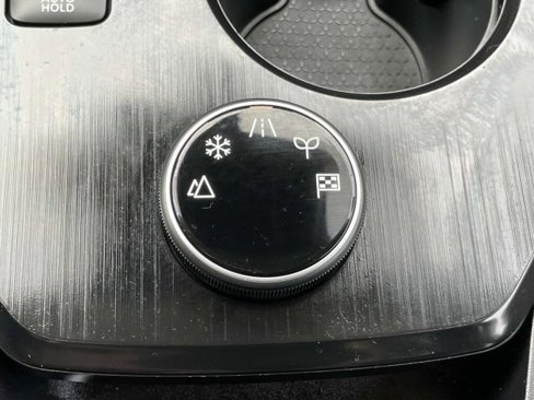 Certified 2023 Nissan Rogue SV image 32