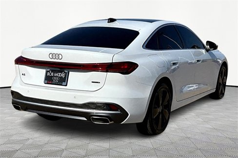 Used 2025 Audi A5 2.0T Prestige image 2